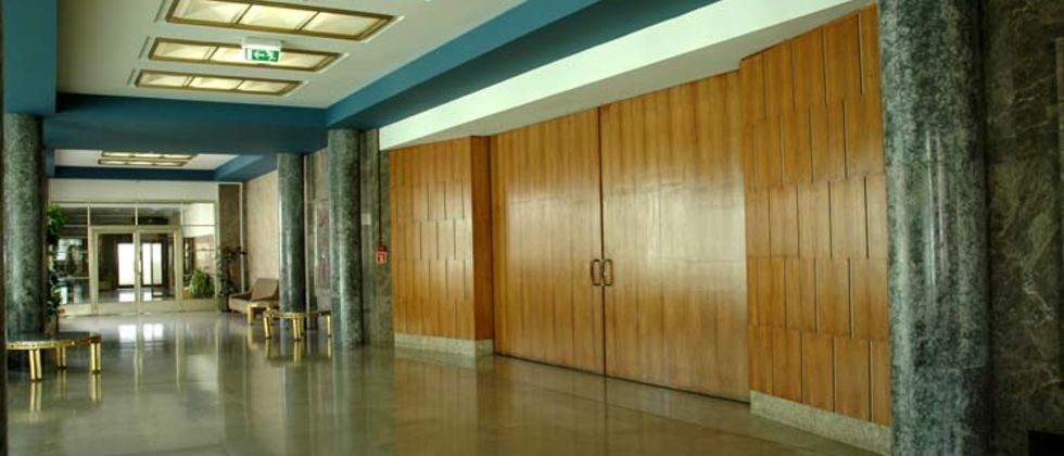 Aula Magna - Foyers e átrios